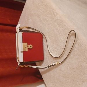 Calvin Klein Camille Medium Crossbody Bag